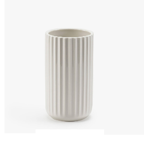 LYNGBY PORCELÆN HVID VASE PÅ 15 CM